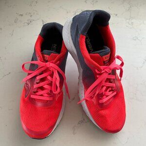 Saucony Everun Breakthru XT-900 Lo Cut Lace Up Running Shoes Red Grey Sz 9.5